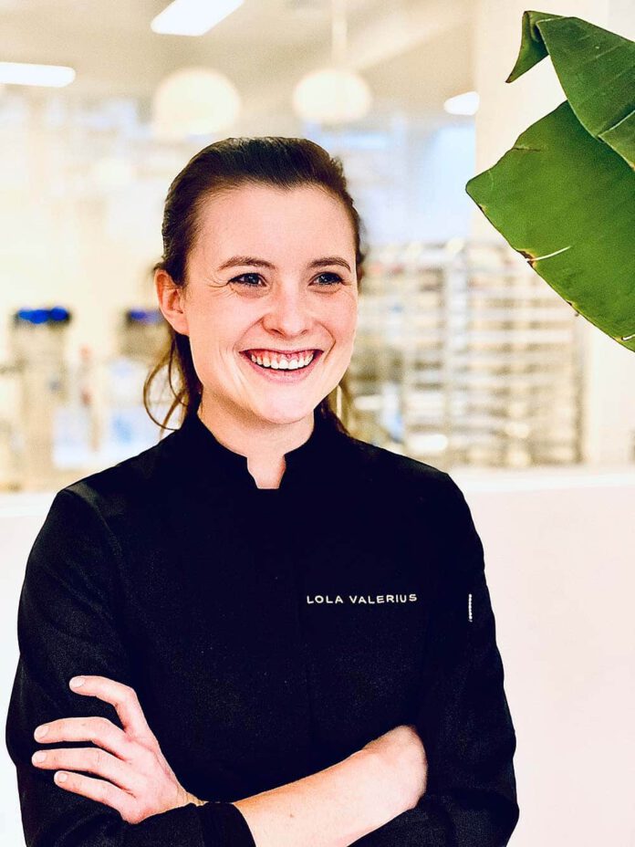 lola valerius