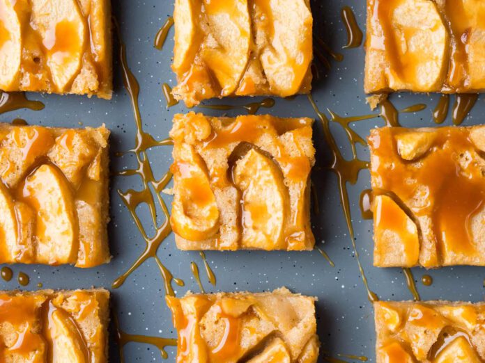 Apple cinnamon blondies with salted caramel