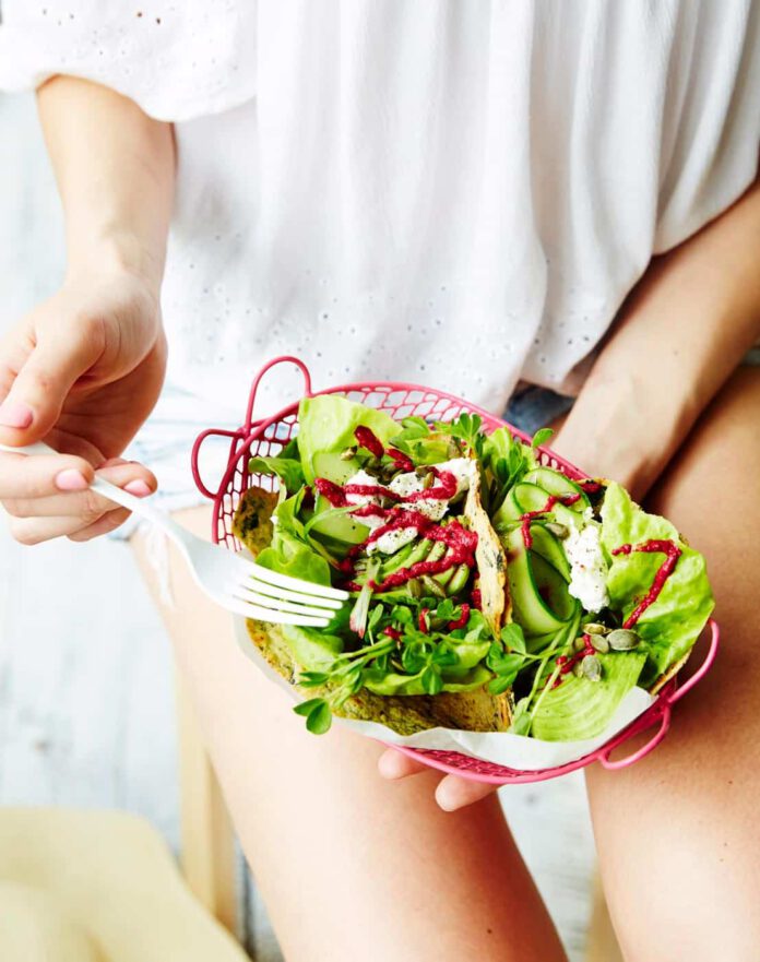Avocado Salad Kale Wraps