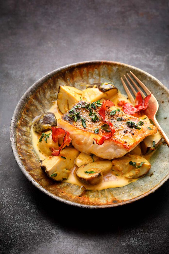 Pike–perch with Porcini Curry