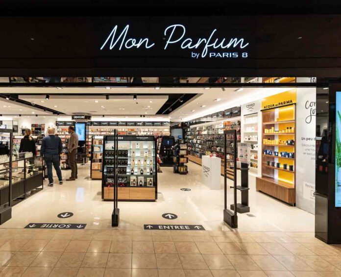 Primatt-Paris8Opening-201013-0155