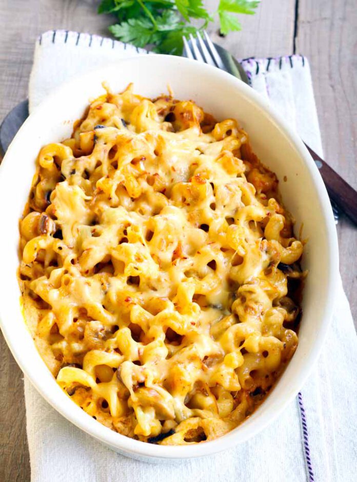 Pasta bake with Kochkäse