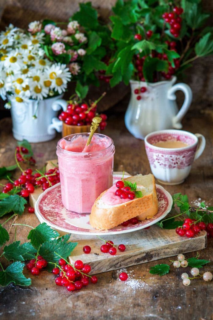 Redcurrant-Curd Redcurrant Curd