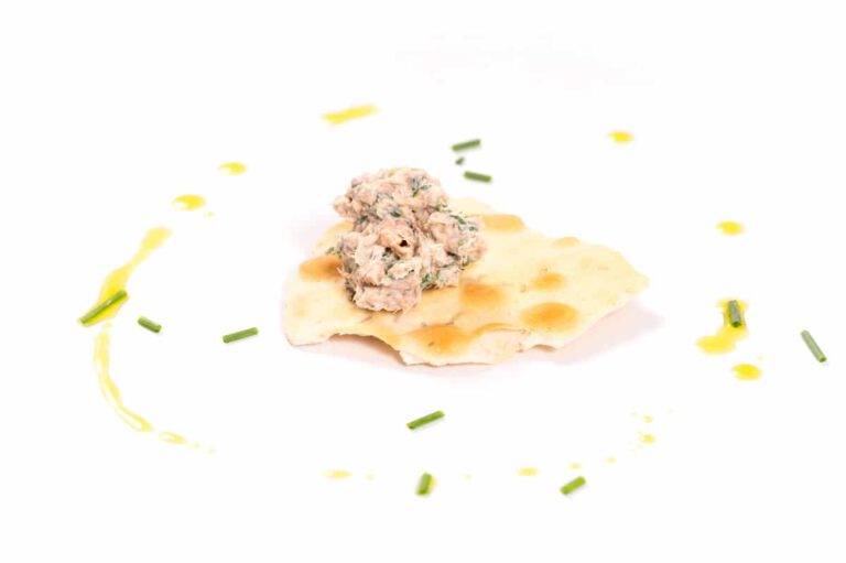 Sea needle rillettes with fresh goat cheese