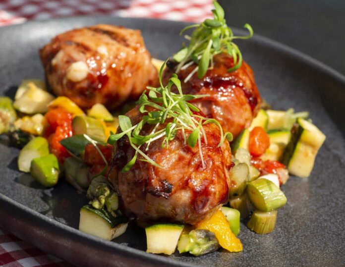 Moinkballs with BBQ Sauce