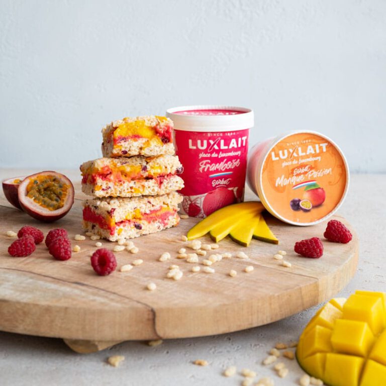 Crispy Luxlait sorbet sandwich