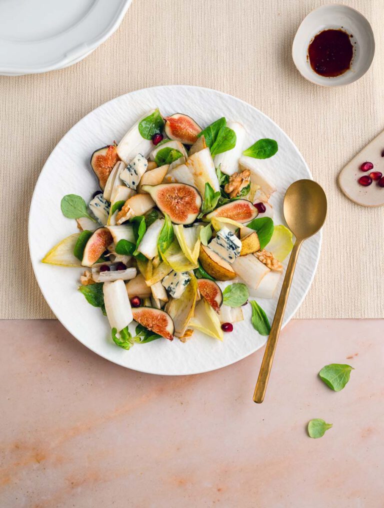 Salade d’endives & de poires au fromage bleu