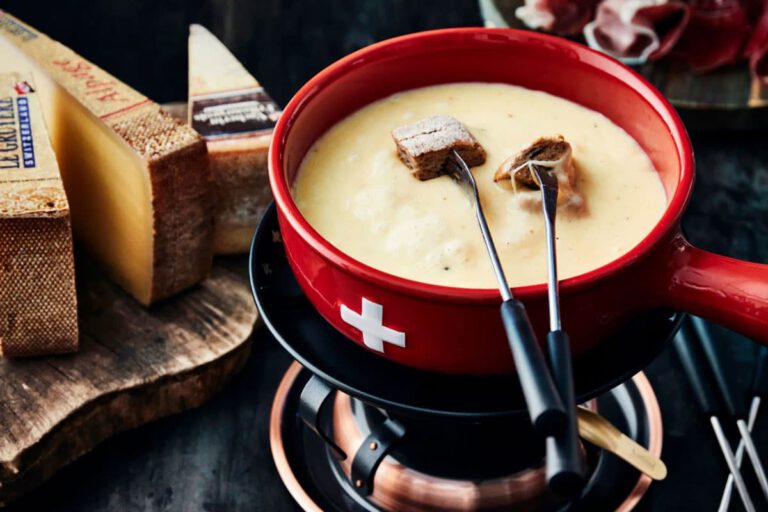 4 clever tips for revisiting fondue and raclette