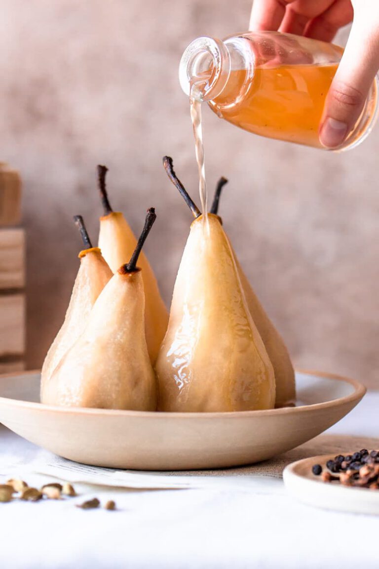 White wine poached pears