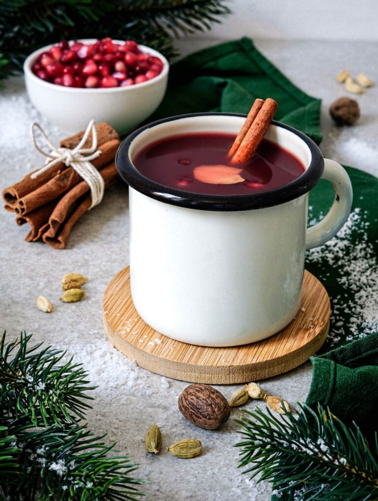 Pomegranate Mulled Wine