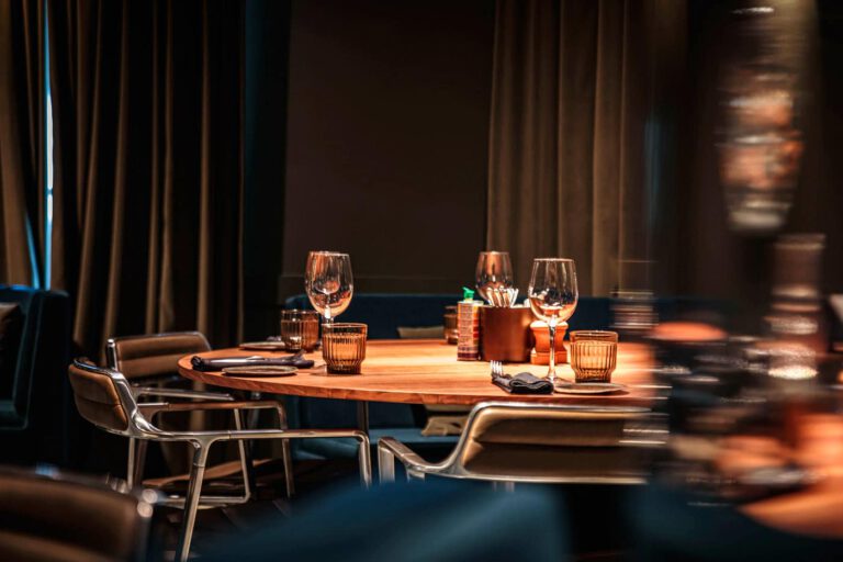 Um Plateau, le design sur un plateau