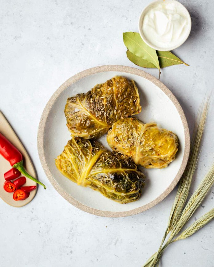 Sarmale-stuffed-cabbage-rolls-Travel-Buds