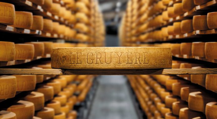 GR_CAVE-AFFINAGE Swiss Gruyère AOP