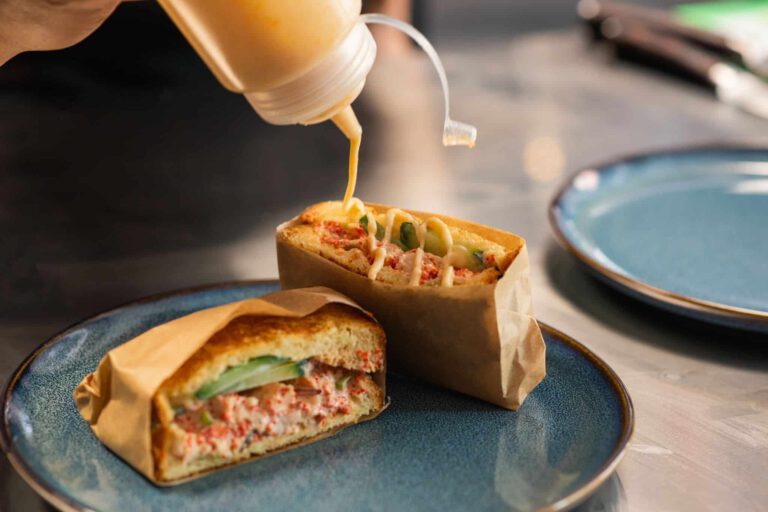 Oné — The J-Pop Sandwich Spot