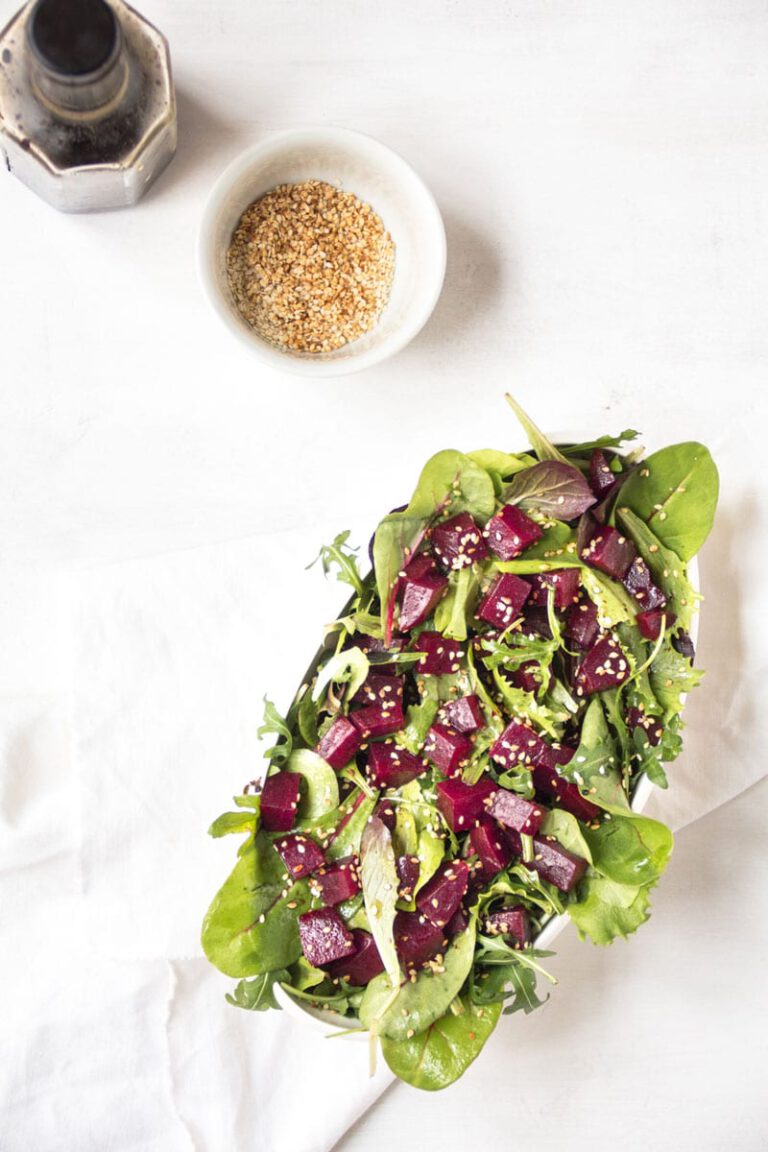 Salade de bettraves aux sésame
