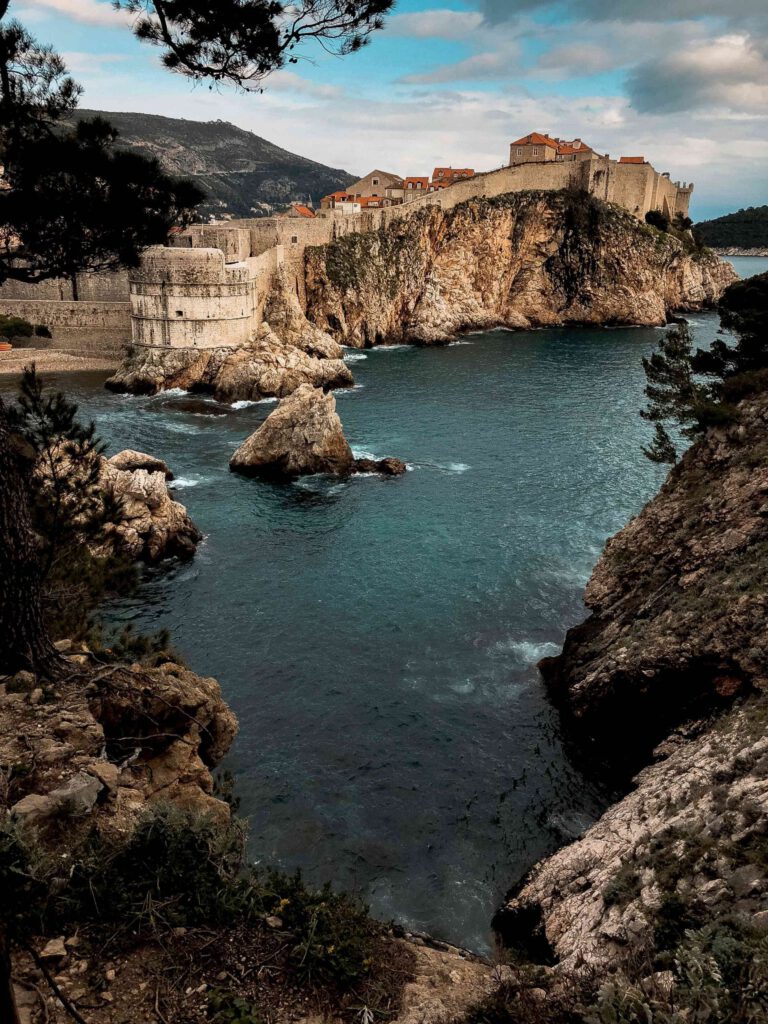 DUBROVNIK, FAIT SON CINÉMA