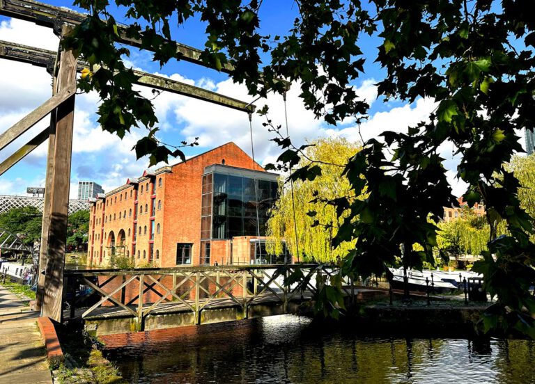 Manchester — Fußballkapitale mit Herz und Charme