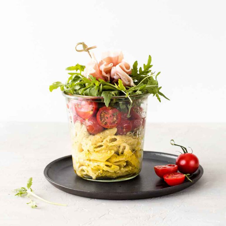 Pennes à l’italienne in a jar