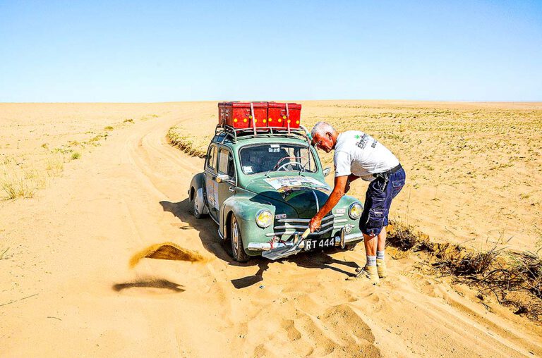 QUESTIONS À STEVEN WEINBERG