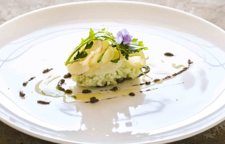 Les navets globe se font du sushi pour la poire par René Mathieu