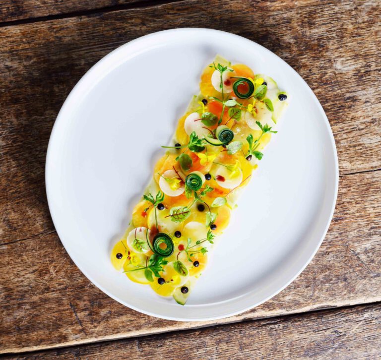 La Courgette Blanche et la Tomate Ananas font les Yeux Doux à  l'Oseille par René Mathieu