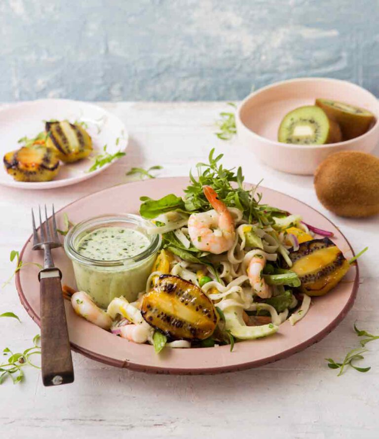 Garnelen-Kiwi-Salat mit Kokos-Dressing