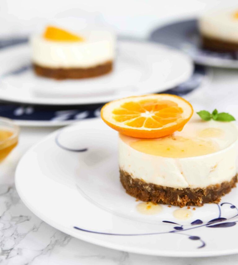Orange cream cheesecakes with speculoos