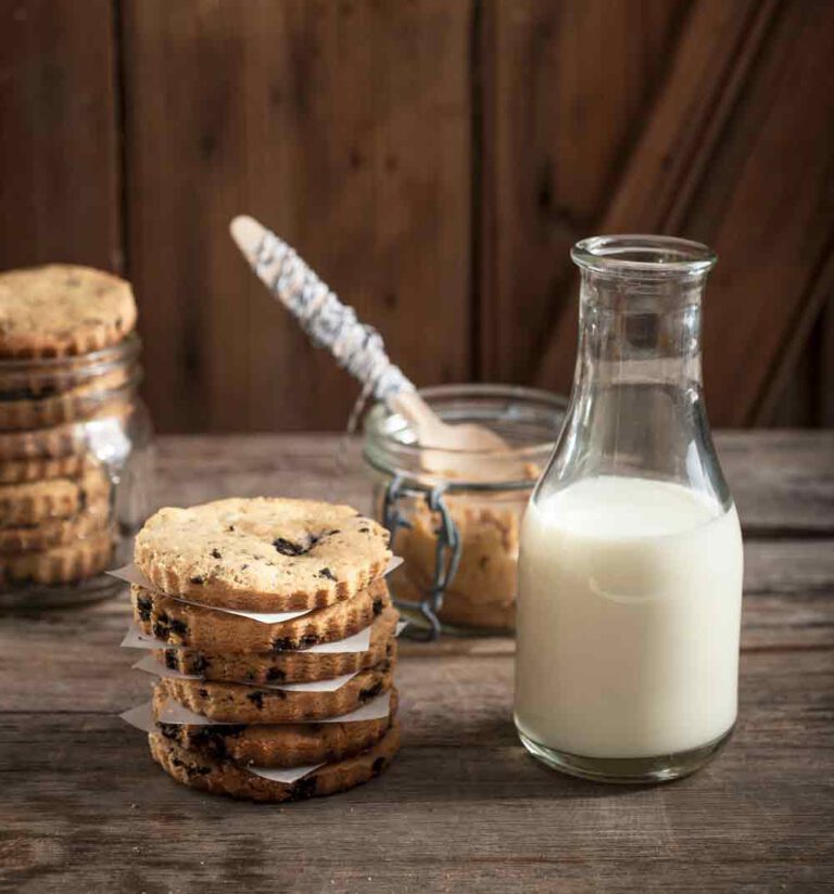 Double cookie peanut butter biscuits