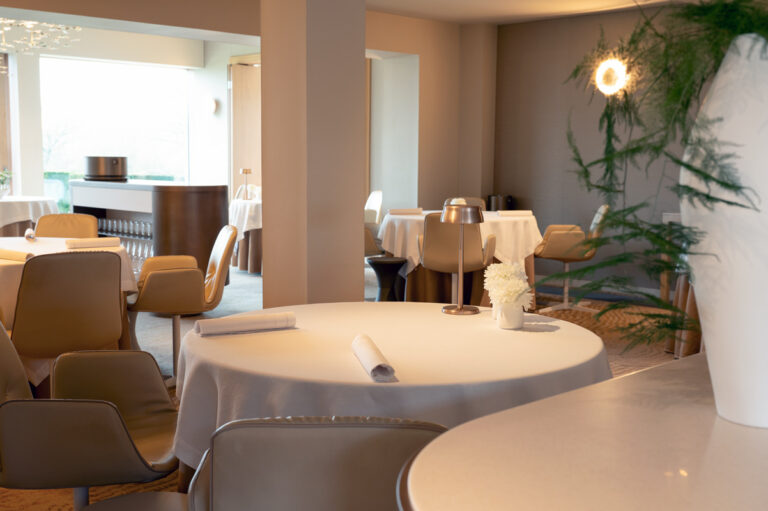 New interior design for restaurant Léa Linster