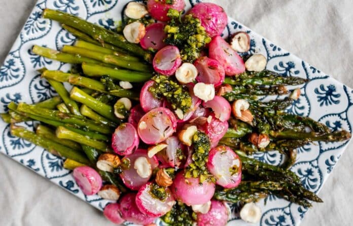 Asparagus-and-Radishes---Apron-&-Whisk--1