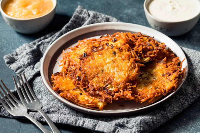 Gromperekichelcher – Potato cakes